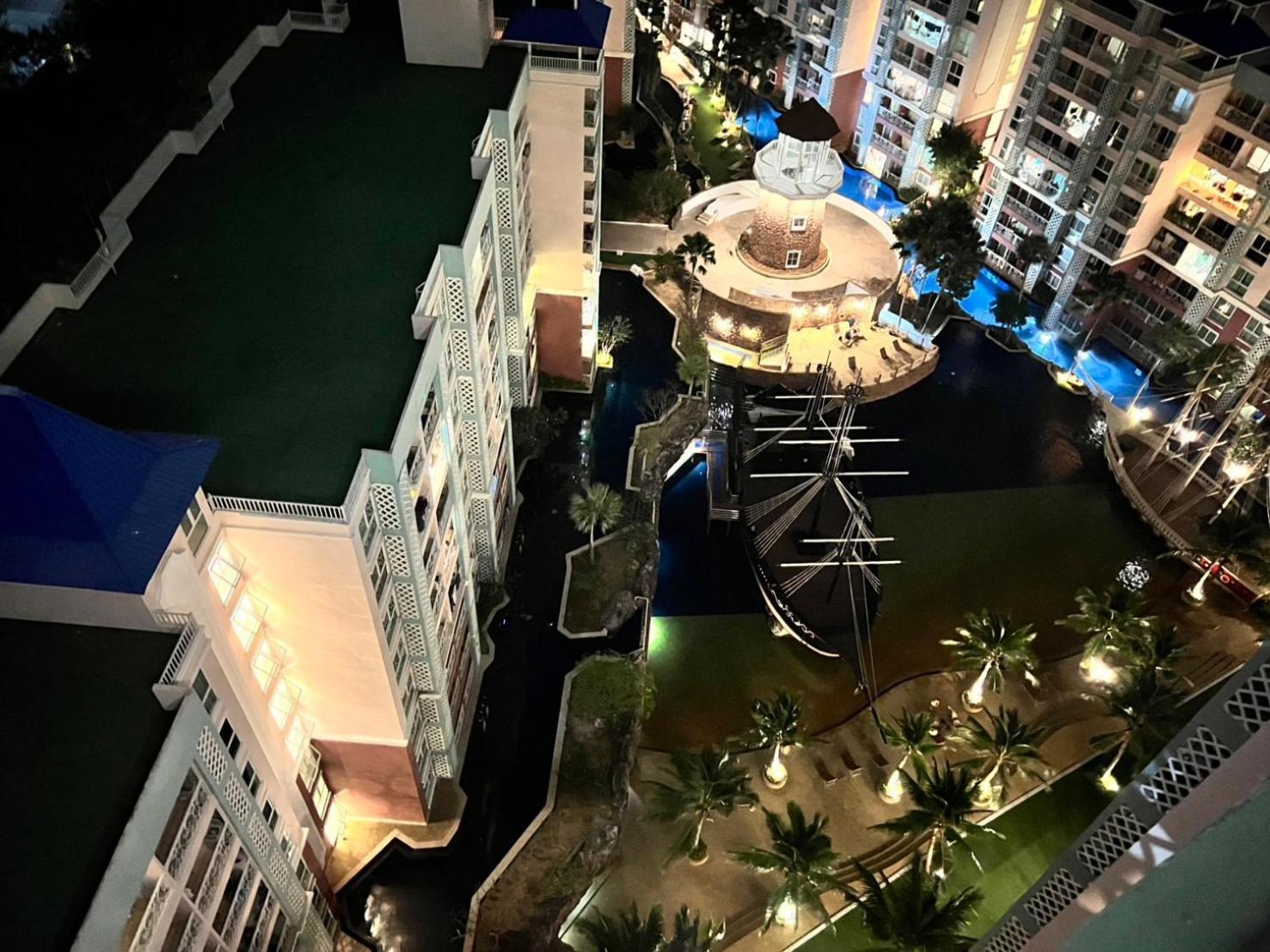 Grande Cariibbean Pattaya By Thita Aparthotel Exteriör bild