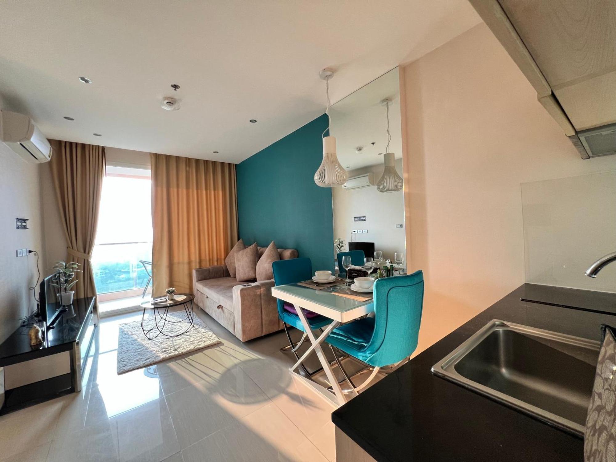 Grande Cariibbean Pattaya By Thita Aparthotel Exteriör bild